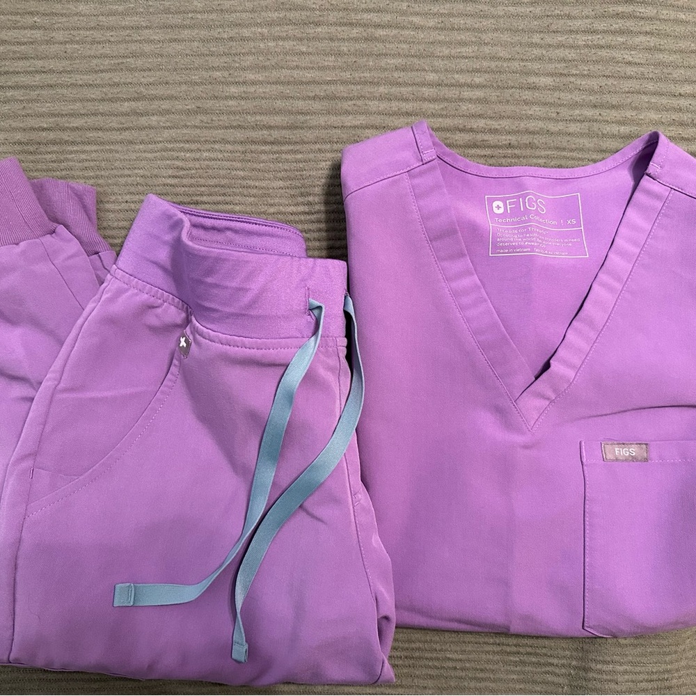 Figs xs jogger scrub set
